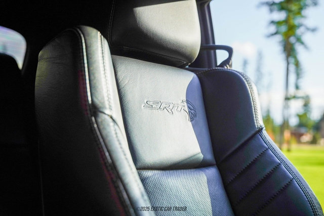 Used 2017 Dodge Challenger SRT Hellcat image 24