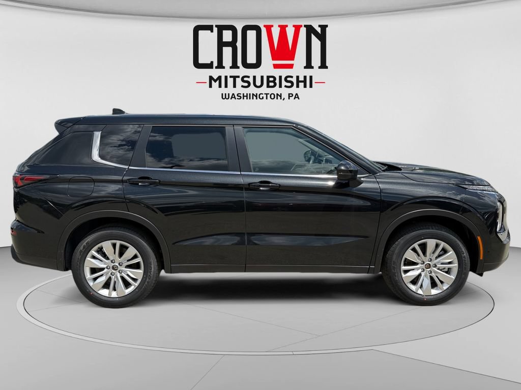 New 2026 Mitsubishi Outlander ES AWD/4WD image 2
