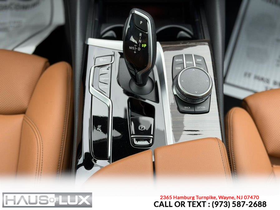 Used 2022 BMW 530i xDrive w/ Premium Package AWD/4WD image 34