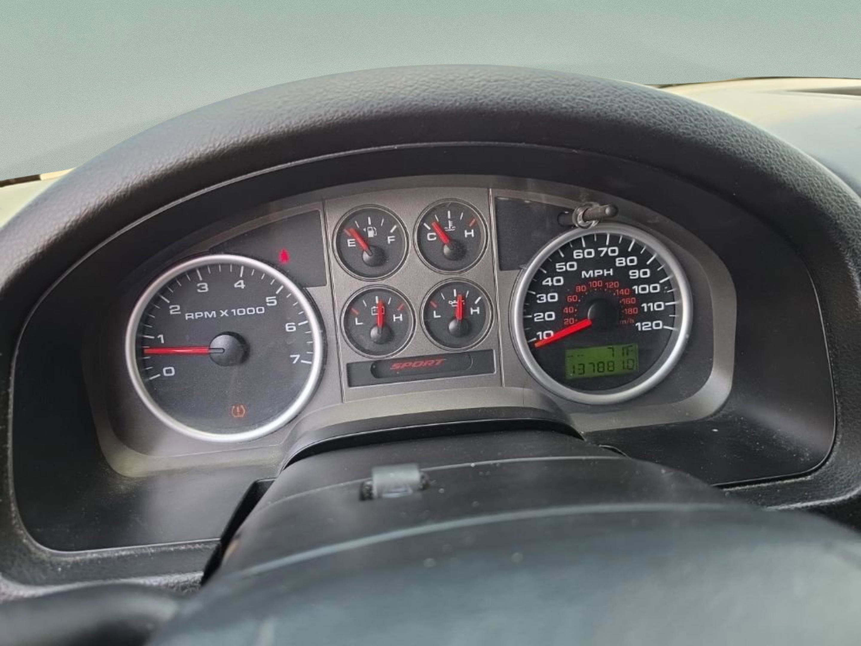 Used 2007 Ford F150 XLT image 19