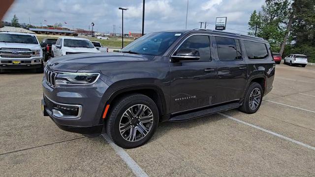 Used 2024 Jeep Wagoneer L 2WD w/ Premium Group I image 4