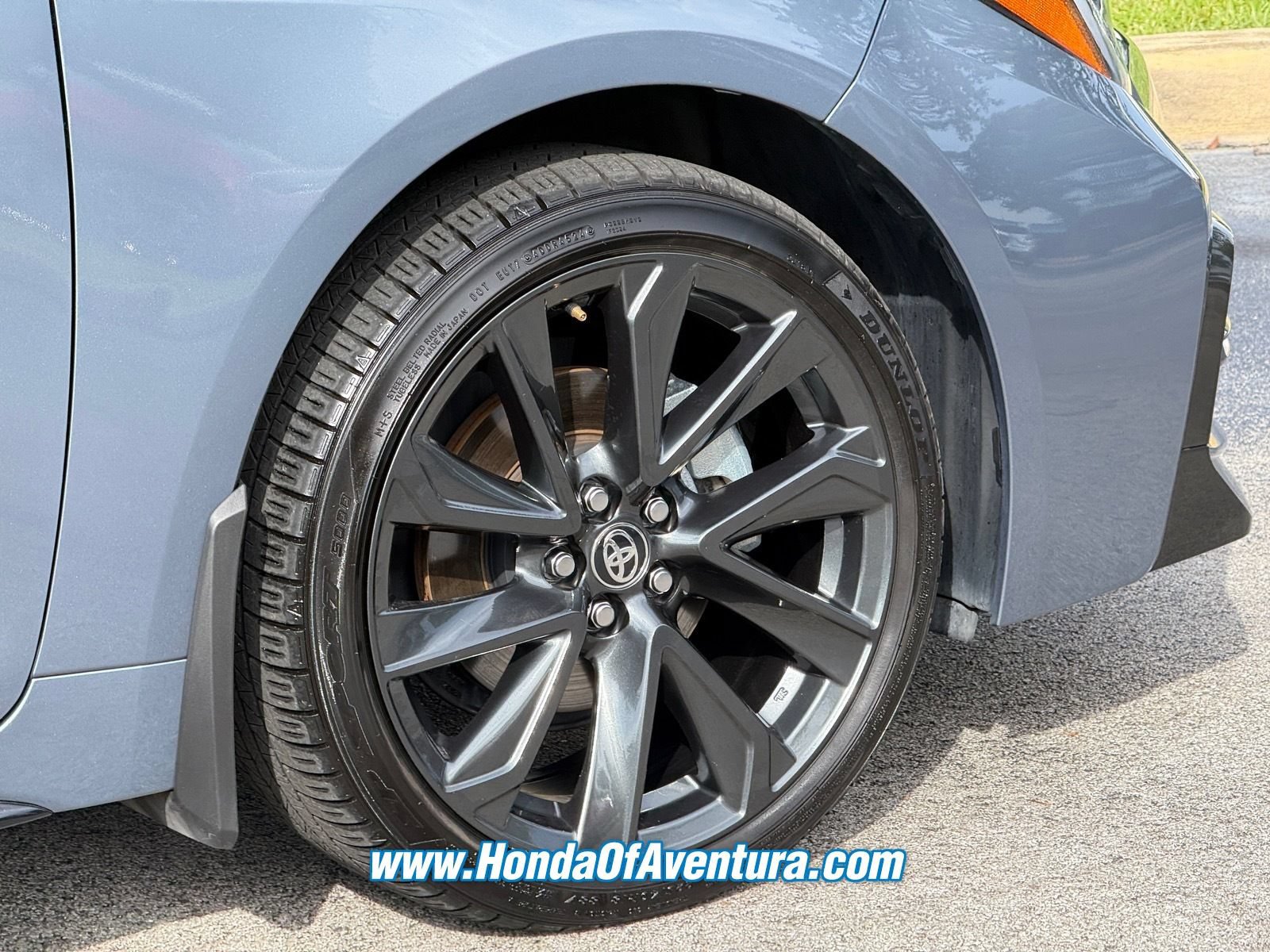 Used 2025 Toyota Corolla SE FWD image 6