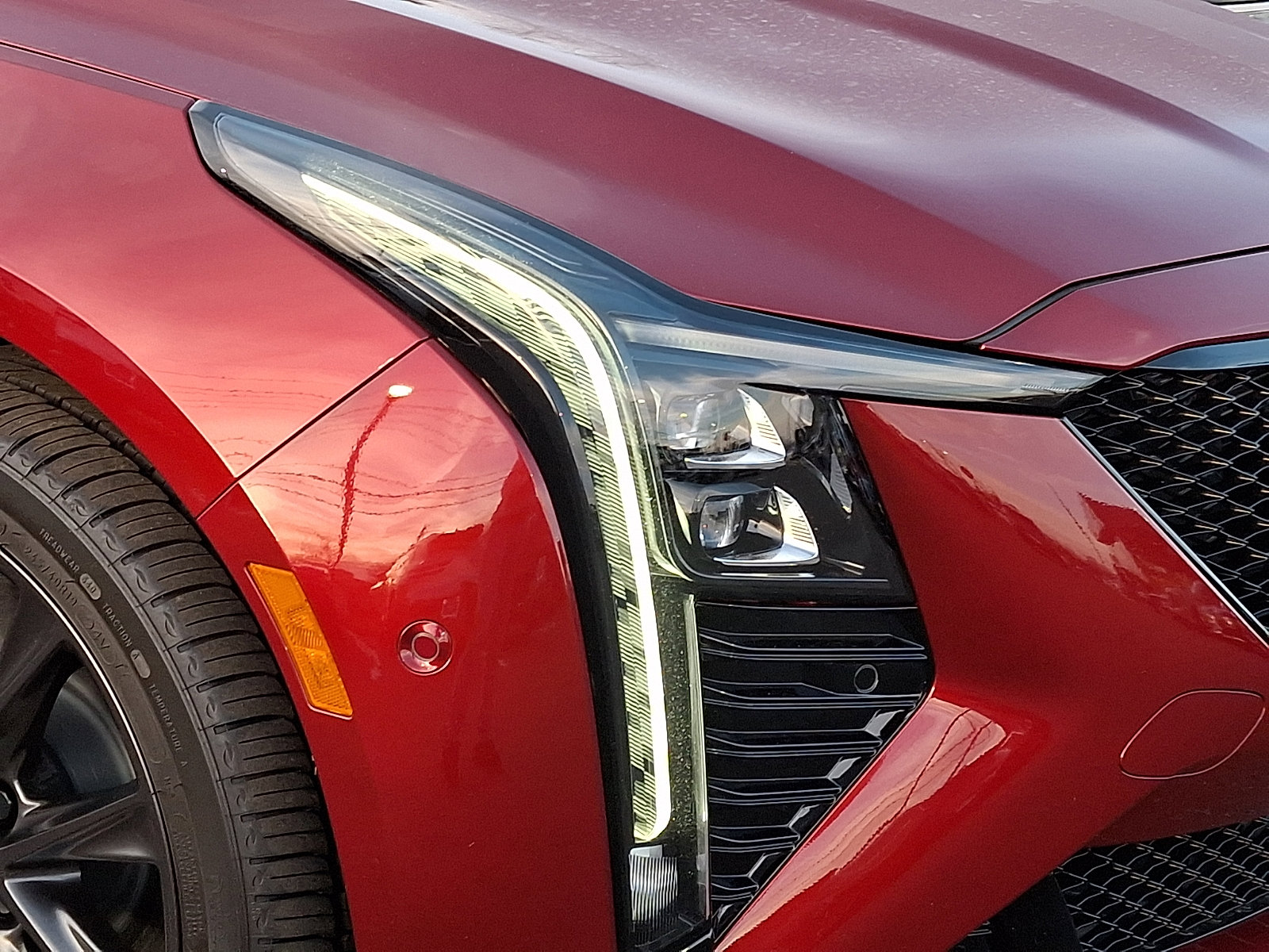 Used 2026 Cadillac CT5 V w/ Technology Package image 9