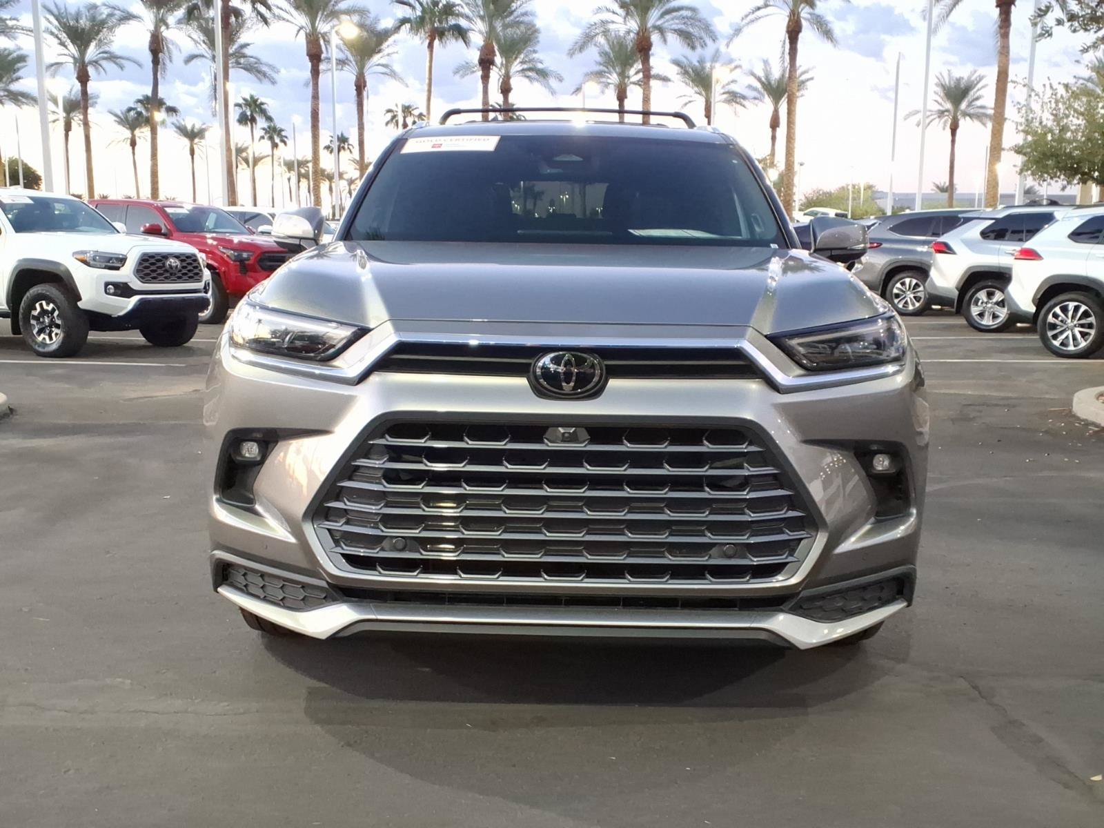 Certified 2025 Toyota Grand Highlander AWD Hybrid image 2