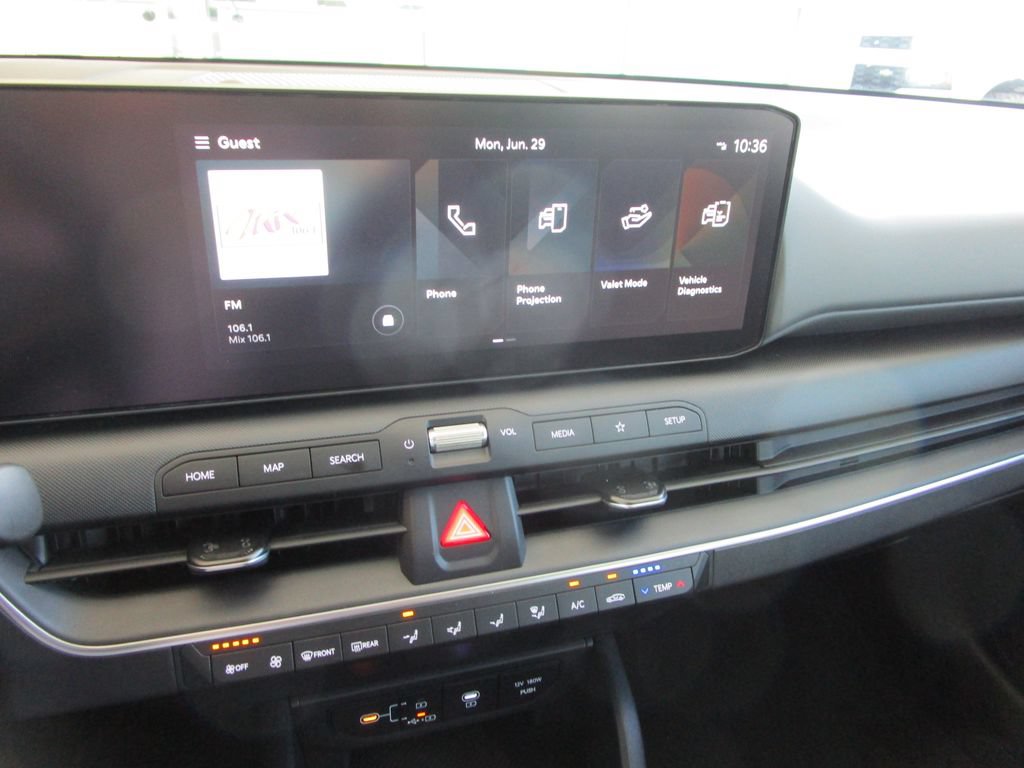 Used 2025 Kia K4 FWD image 29