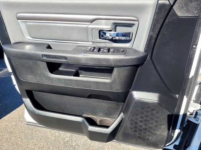 Used 2024 RAM 1500 Classic SLT image 13