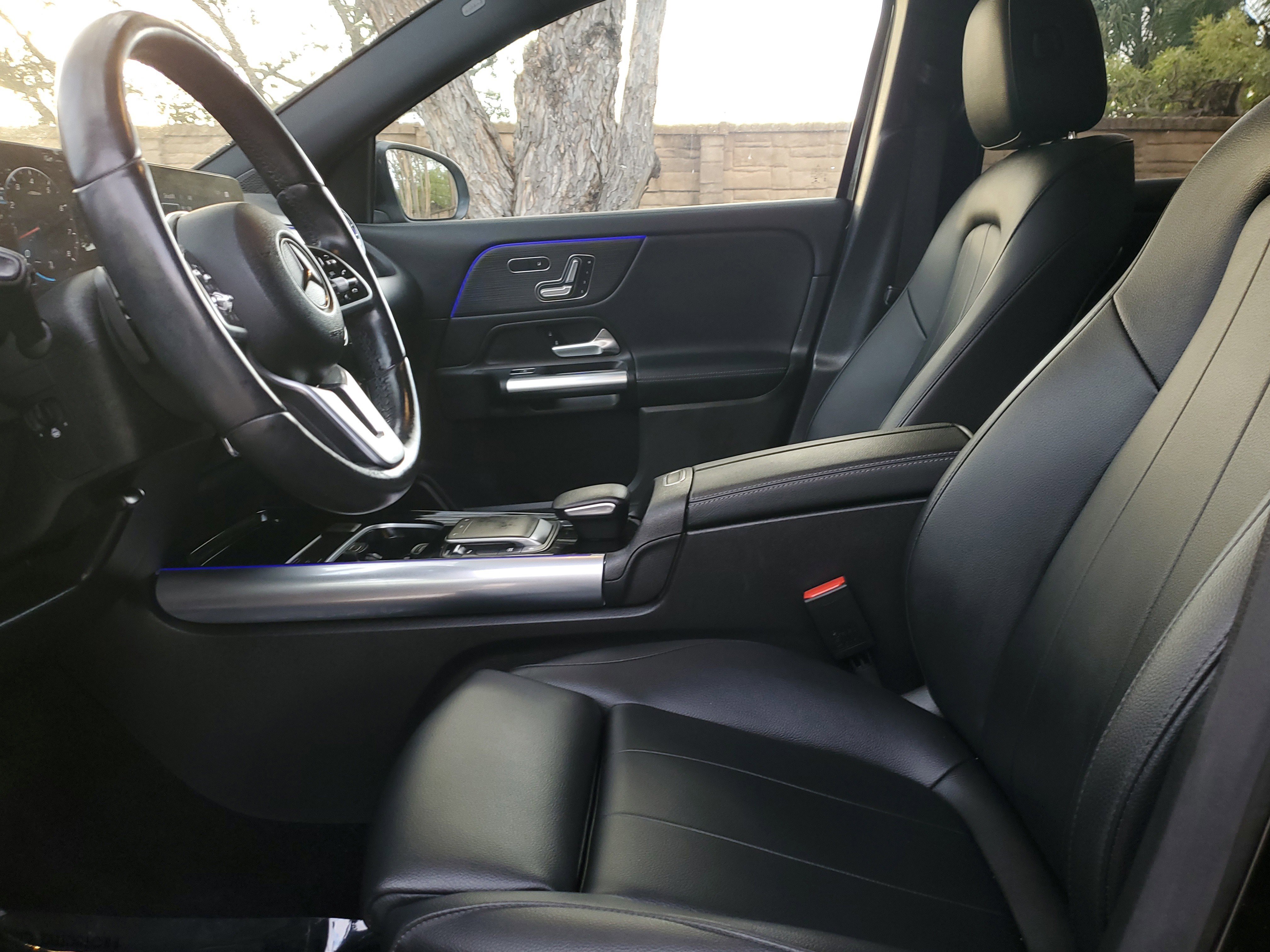 Used 2023 Mercedes-Benz GLA 250 w/ Premium Package image 21