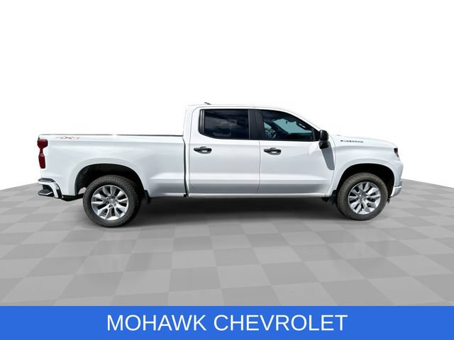 Certified 2022 Chevrolet Silverado 1500 Custom AWD/4WD image 9