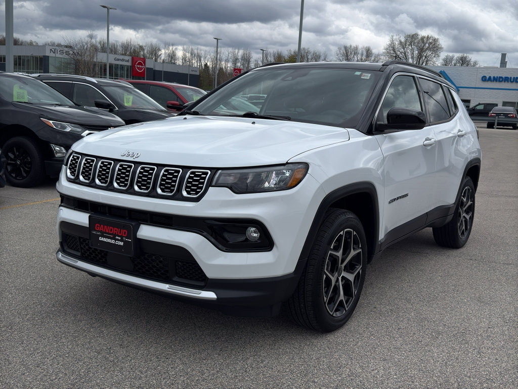 Used 2025 Jeep Compass Limited AWD/4WD image 2