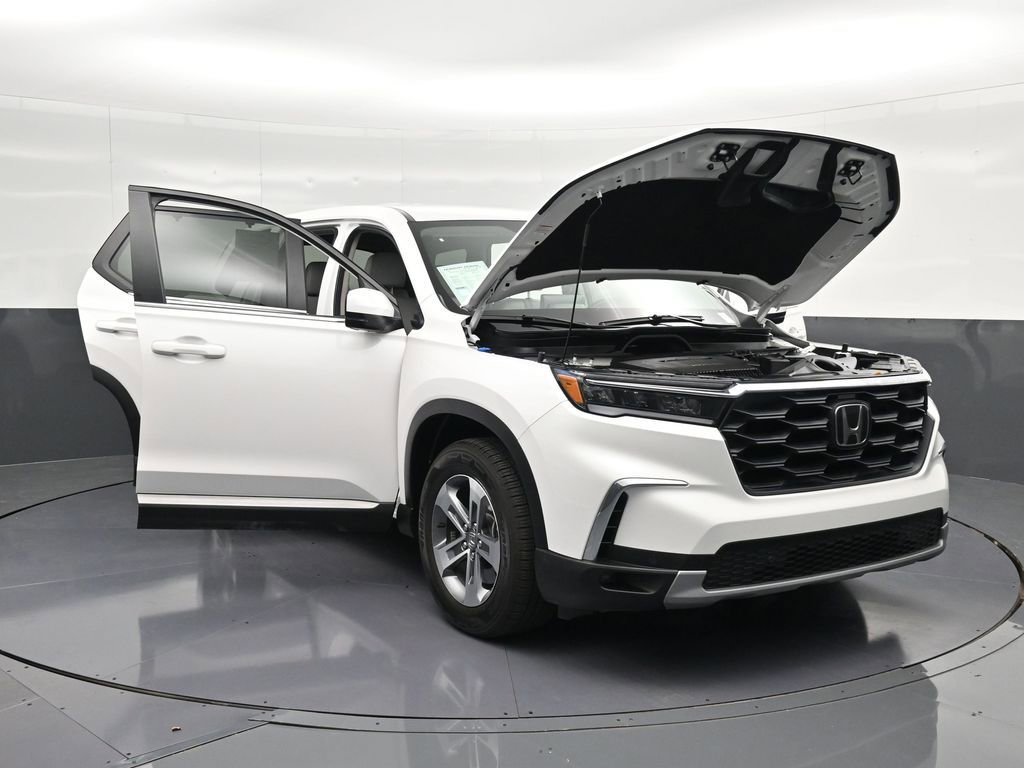 Used 2025 Honda Pilot EX-L image 38