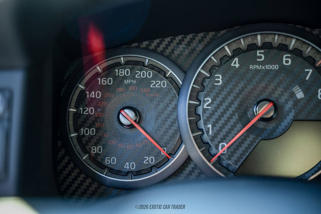 Used 2024 Nissan GT-R AWD/4WD image 20