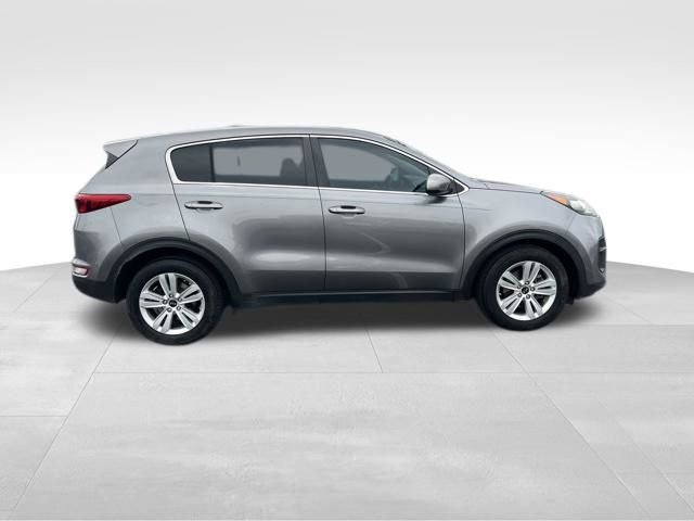 Used 2017 Kia Sportage LX image 8