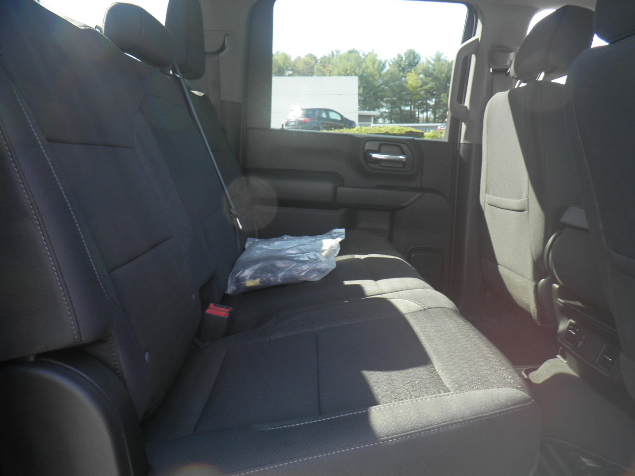 Used 2024 Chevrolet Silverado 2500 Custom w/ Custom Convenience Package image 24