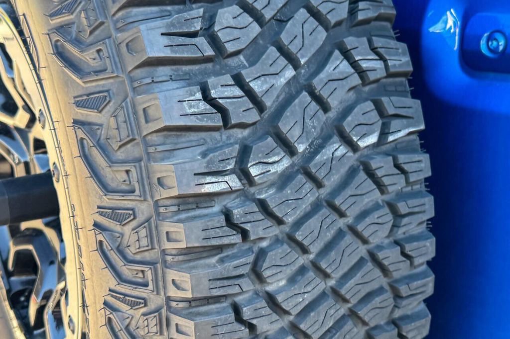 Used 2021 Ford Bronco First Edition AWD/4WD image 40