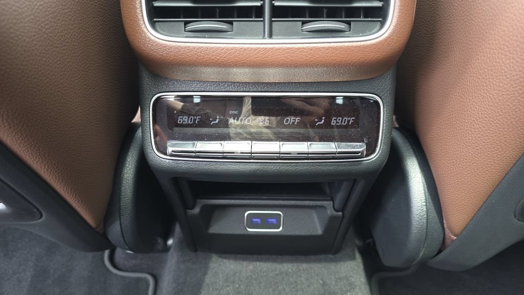 Certified 2024 Mercedes-Benz GLE 350 4MATIC image 30