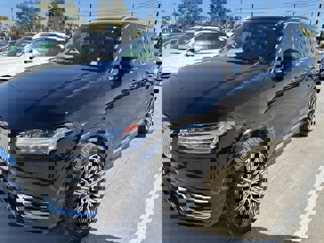 Used 2020 Volvo XC90 T6 Inscription w/ Protection Package Premier image 2