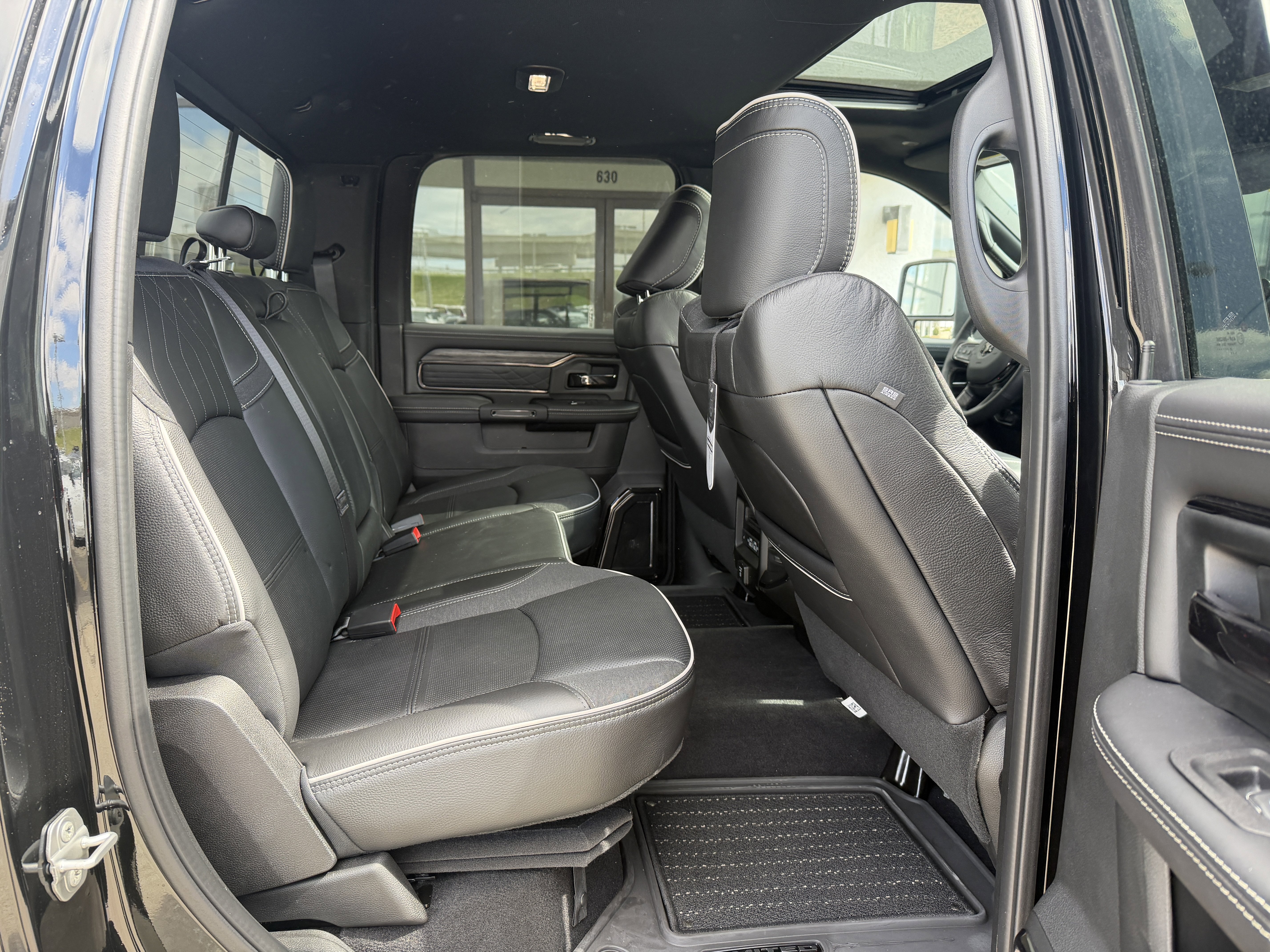 New 2026 RAM 2500 Limited image 31