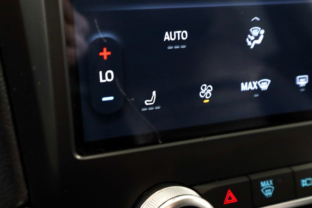 Certified 2024 Ford Edge SEL image 4