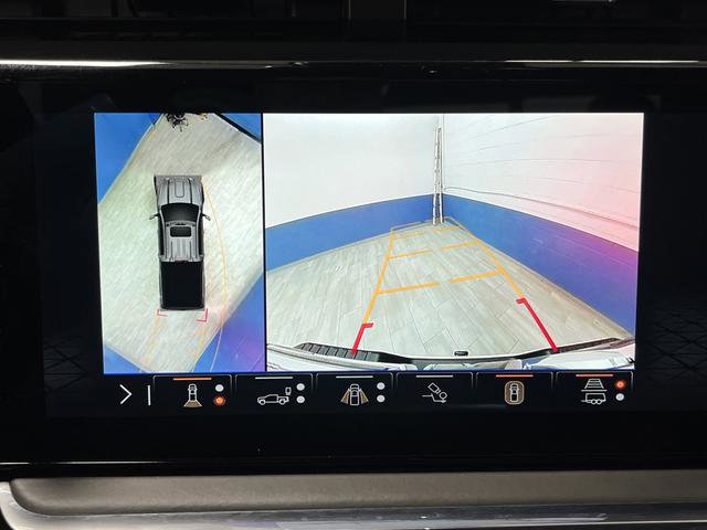 Used 2024 GMC Sierra 2500 Denali Ultimate w/ Snow Plow Prep/Camper Package image 10