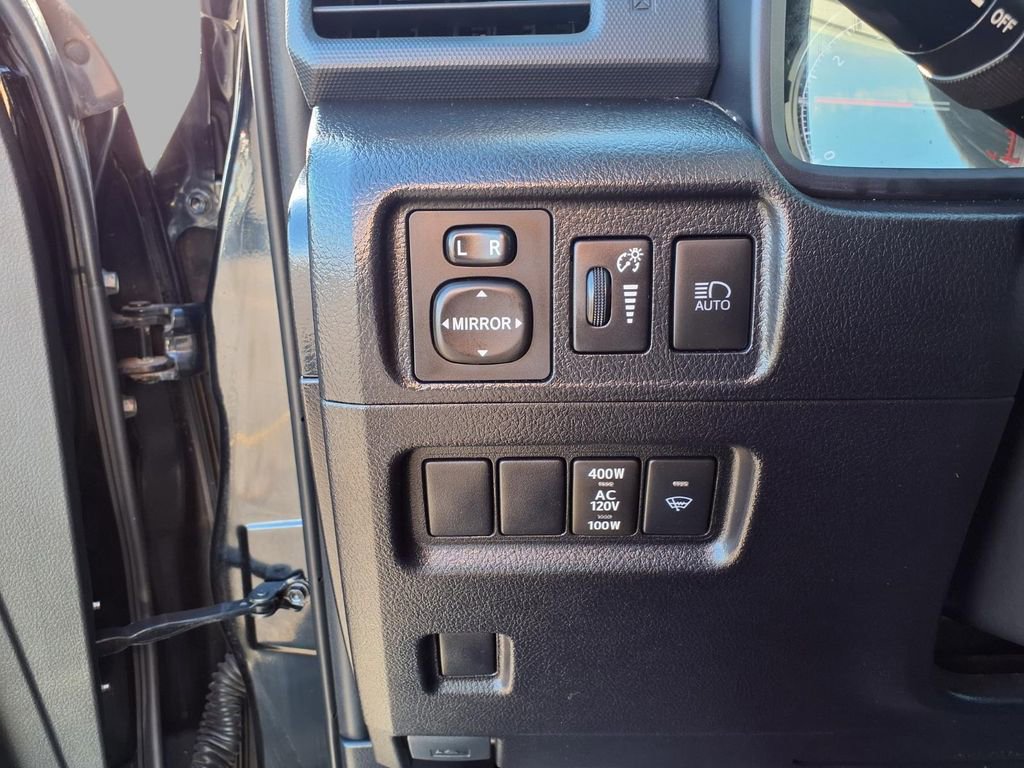 Used 2024 Toyota 4Runner TRD Off-Road image 19