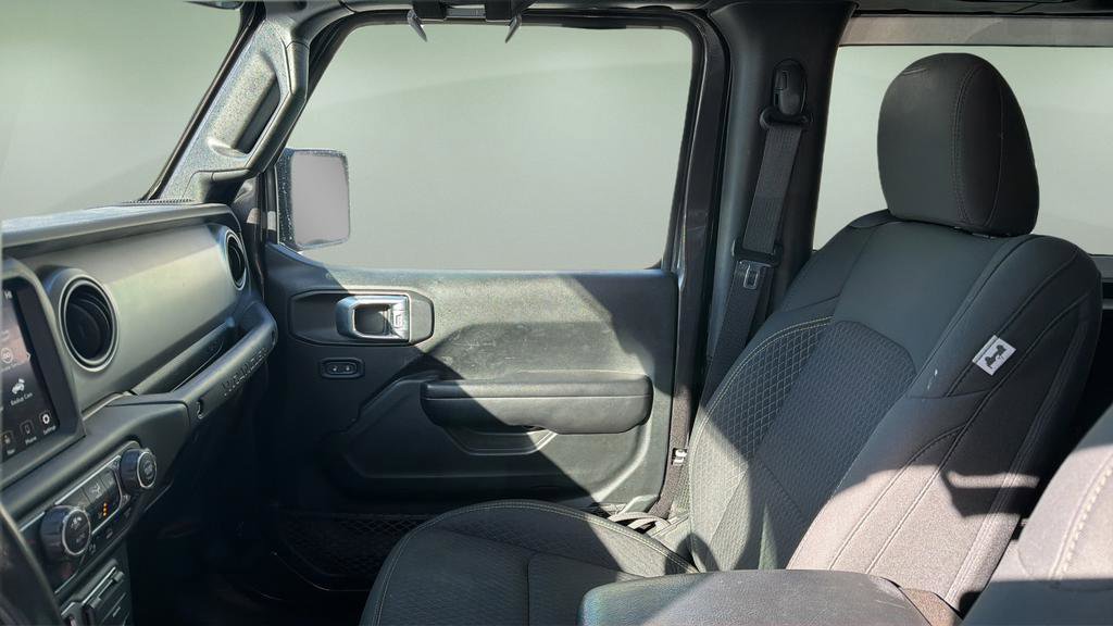 Used 2021 Jeep Wrangler Sport image 13