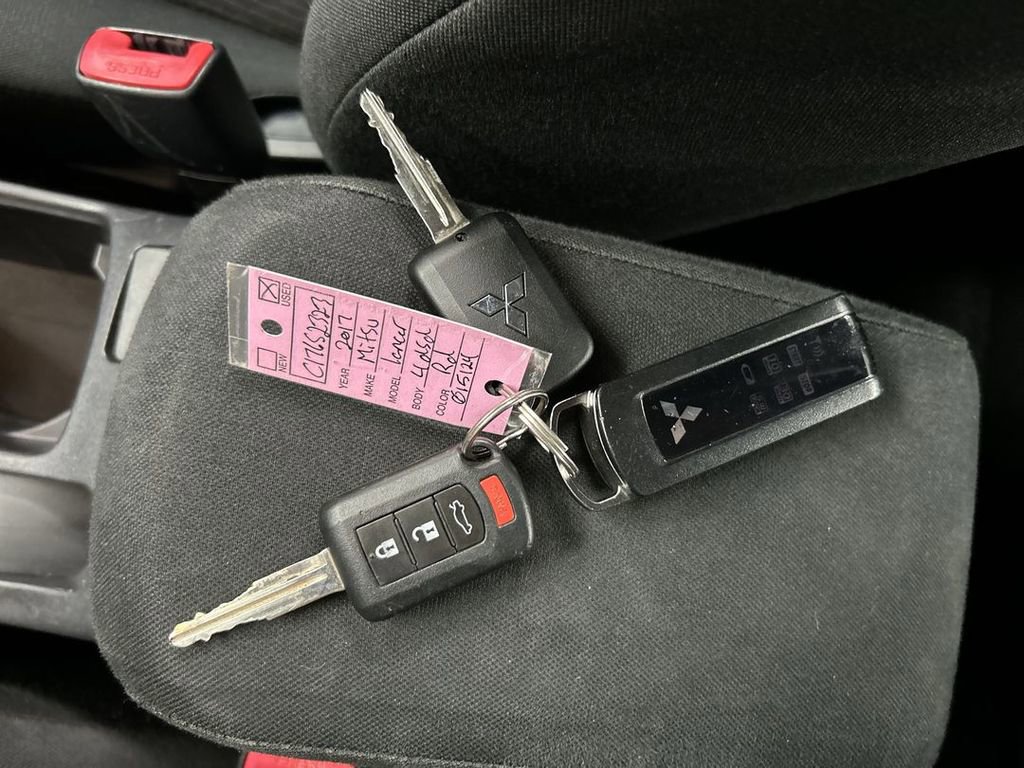 Used 2017 Mitsubishi Lancer ES FWD image 12