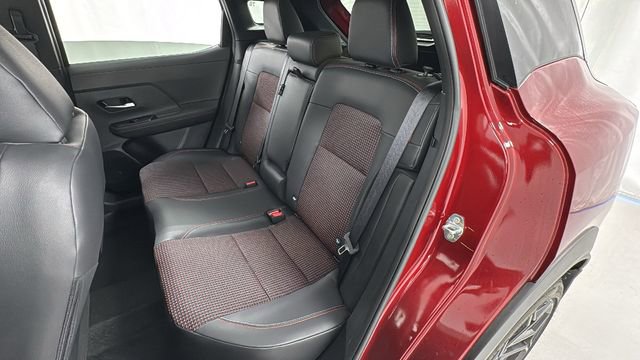 Used 2025 Nissan Kicks SR w/ Illumination Package image 12