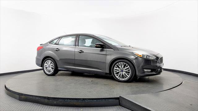 Used 2016 Ford Focus Titanium w/ Titanium Technology Package image 11