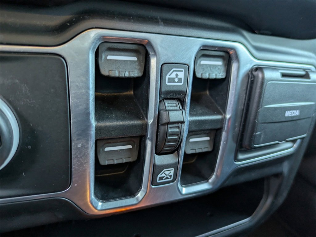 Used 2020 Jeep Gladiator Sport w/ Quick Order Package 24S image 23