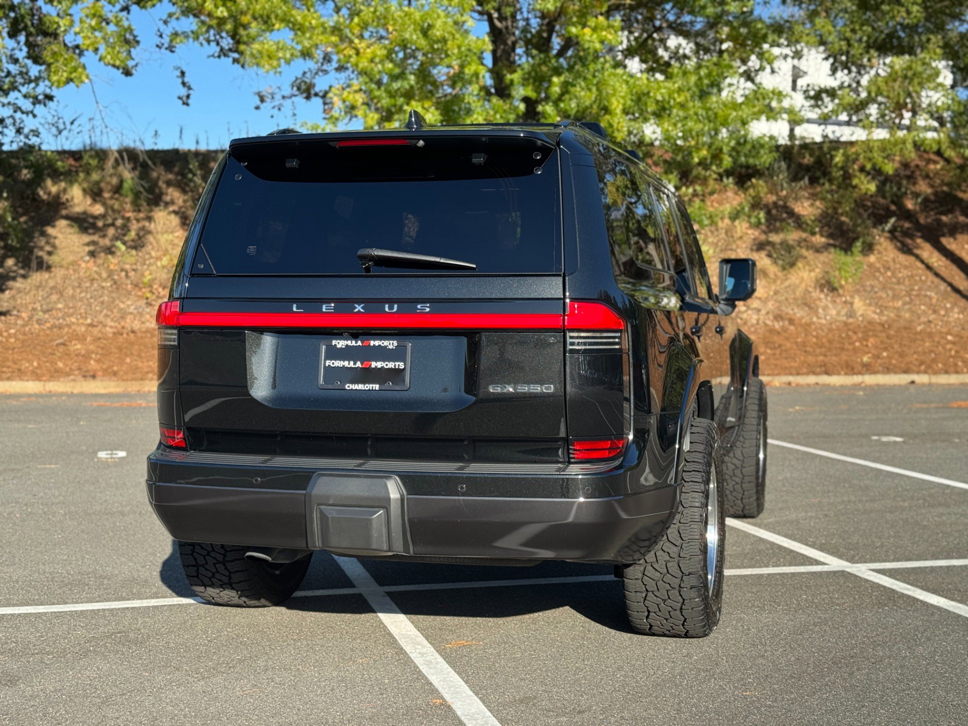 Used 2024 Lexus GX 550 image 11