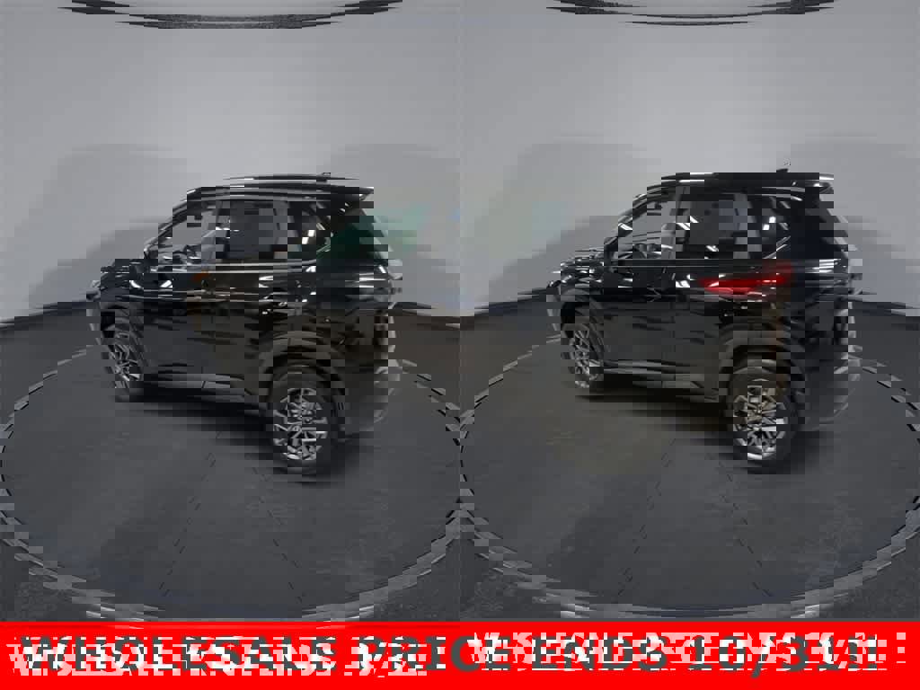 Used 2021 Nissan Rogue S image 6
