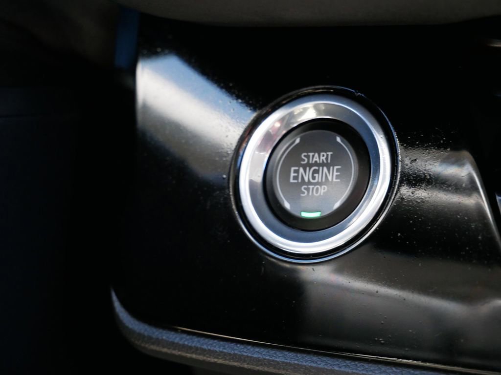 Used 2024 Buick Envision Sport Touring AWD/4WD image 35