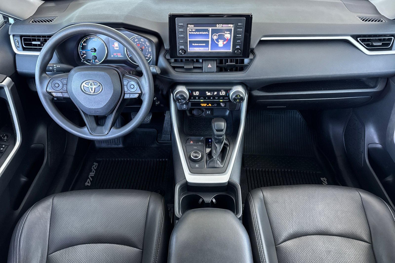 Used 2019 Toyota RAV4 LE w/ All Weather Liner Package AWD/4WD image 4