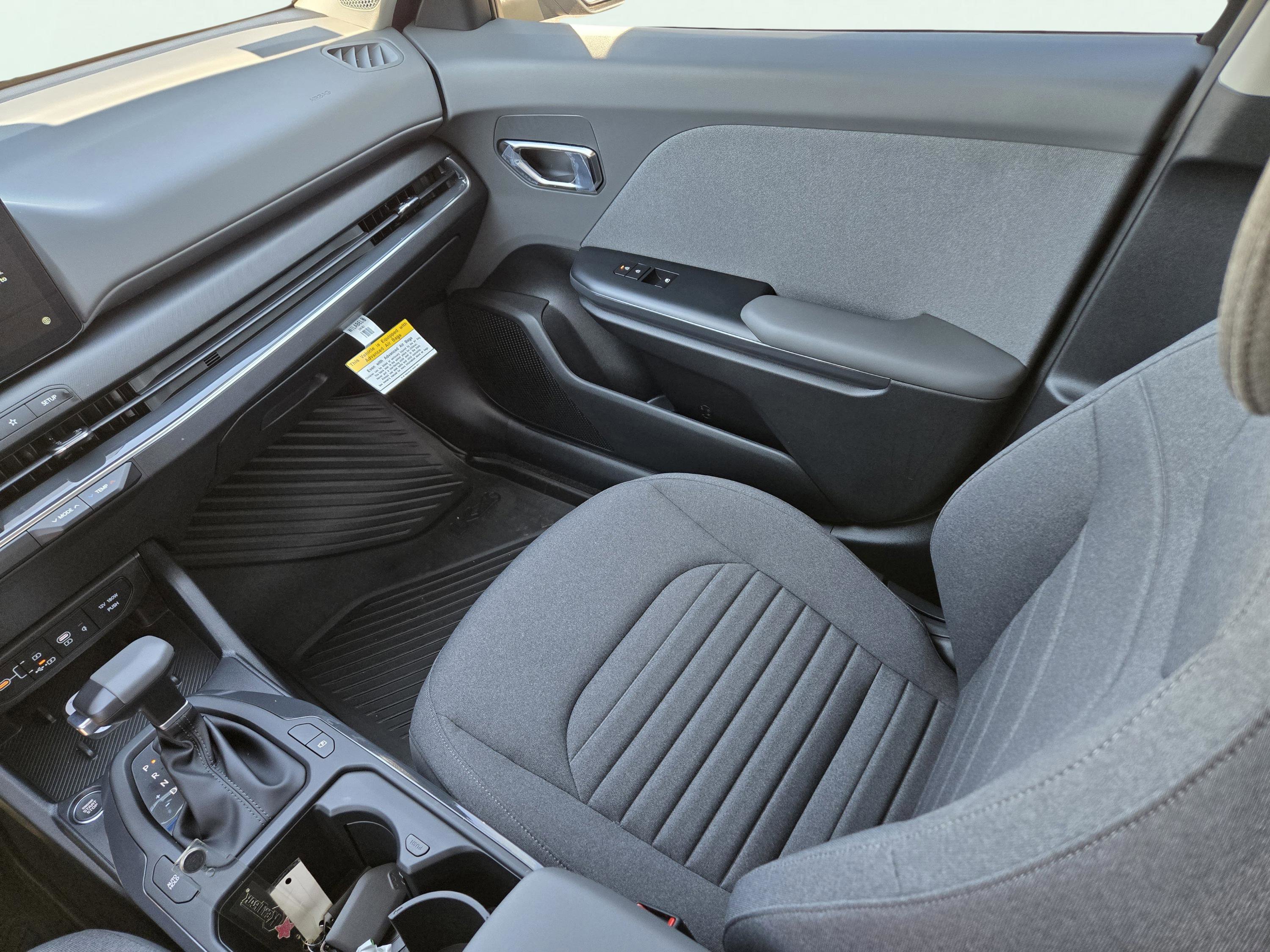 New 2025 Kia K4 EX image 18