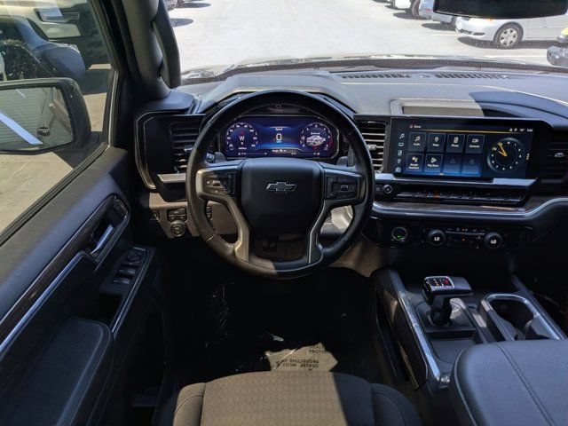 Used 2023 Chevrolet Silverado 1500 RST AWD/4WD image 15