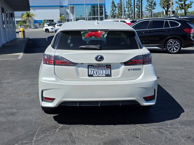 Used 2017 Lexus CT 200h w/ Seat Comfort Package image 7