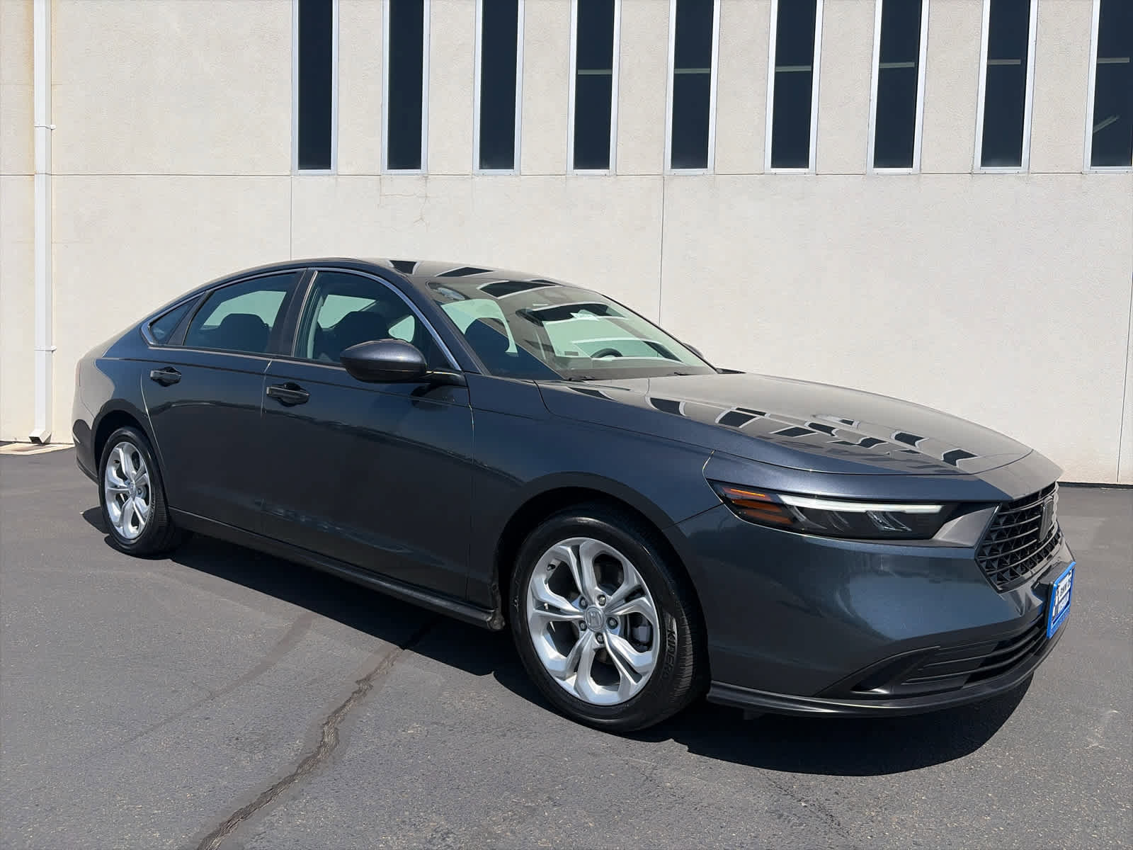 Used 2023 Honda Accord LX image 3