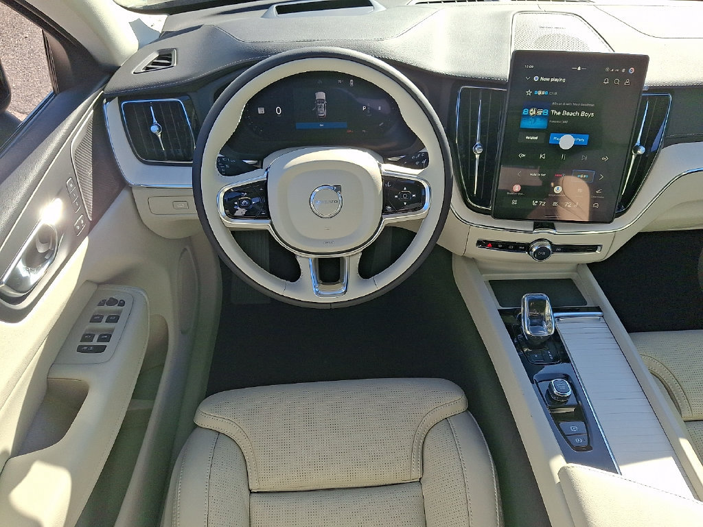 New 2027 Volvo XC60 B5 Ultra AWD/4WD image 9