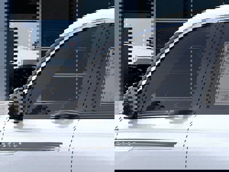 New 2026 Lincoln Nautilus Premier image 20