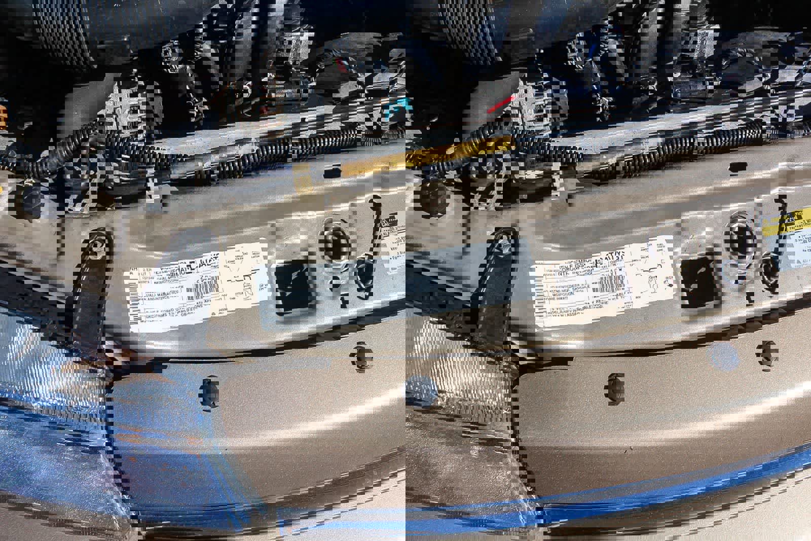 Used 2001 Saturn L-Series L200 FWD image 35