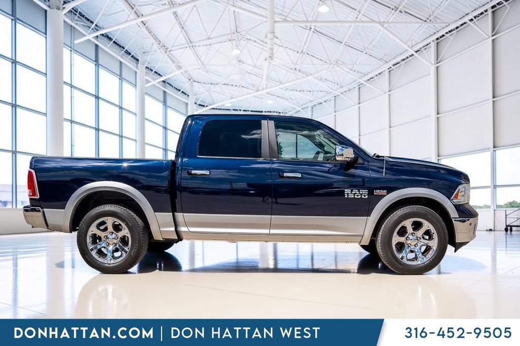 Used 2016 RAM 1500 Laramie AWD/4WD image 32