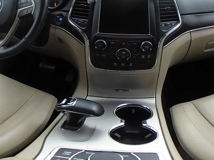 Used 2014 Jeep Grand Cherokee Limited AWD/4WD image 12