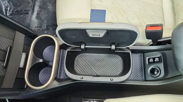 Used 2025 MINI Cooper 4-Door Hardtop image 50