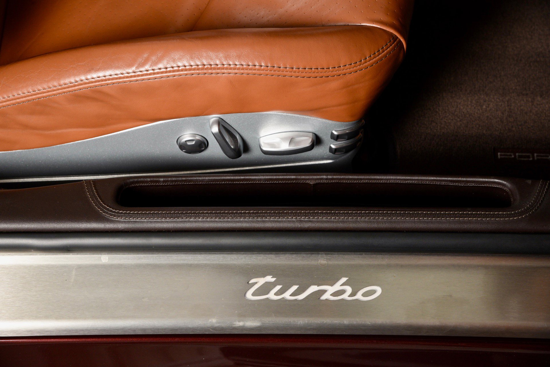 Used 2008 Porsche 911 Turbo image 30