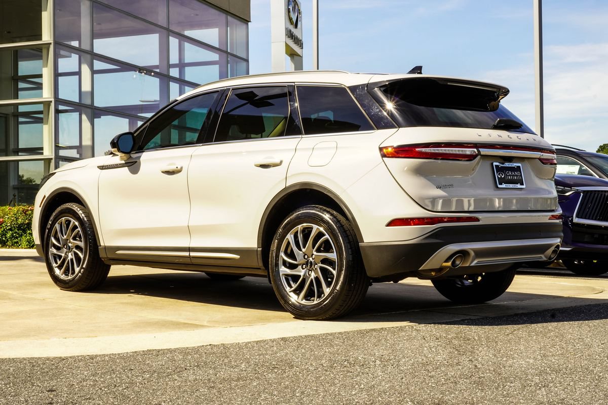 Used 2022 Lincoln Corsair FWD image 10
