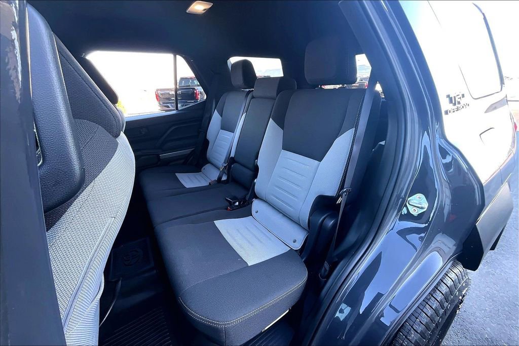 Used 2025 Toyota 4Runner TRD Off-Road image 26