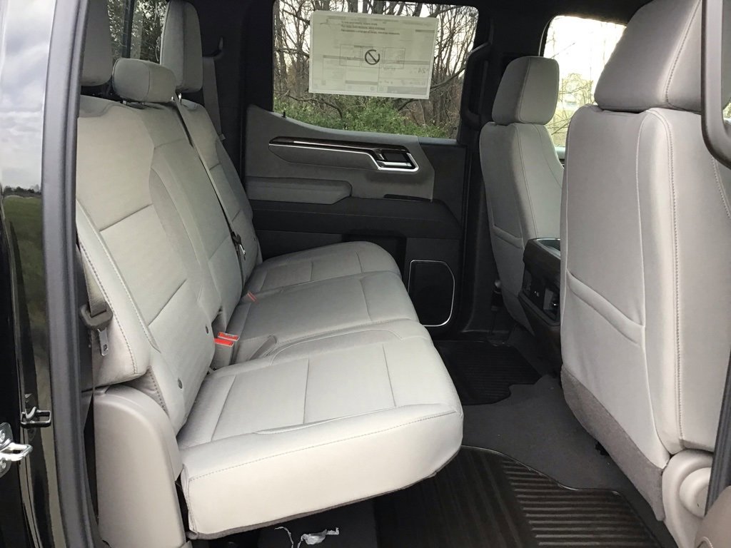 New 2026 Chevrolet Silverado 1500 LT w/ All Star Edition Plus image 14