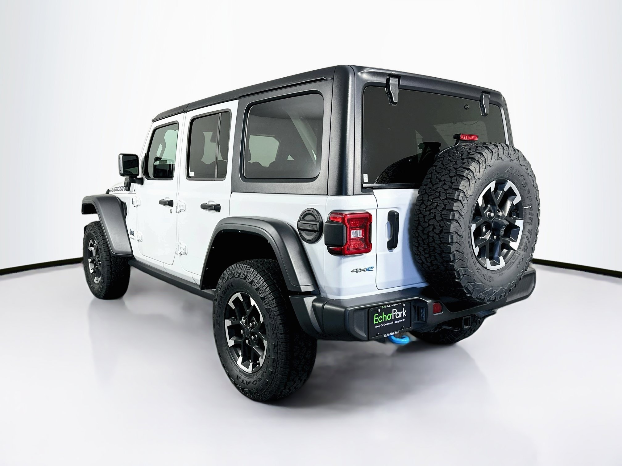 Used 2024 Jeep Wrangler Unlimited Rubicon 4xe AWD/4WD image 5
