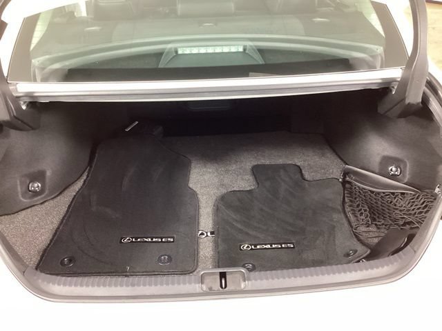 Used 2023 Lexus ES 300h w/ Premium Package FWD image 28