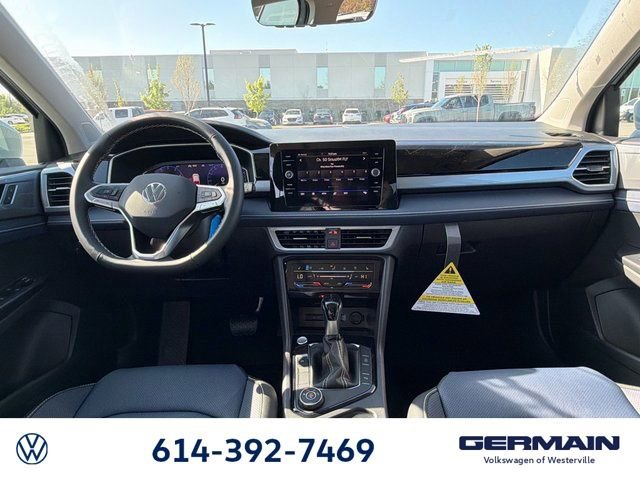 New 2026 Volkswagen Taos SEL image 18